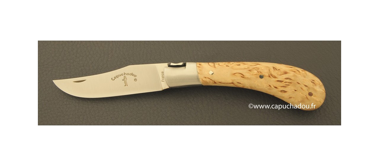 "Le Capuchadou" 10 cm hand made knife, curly birch "Le Capuchadou" 10 cm hand made knife, curly birch